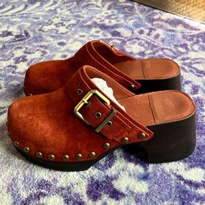 Jeffrey Campbell Ichlieb Clog in Rust Bronze